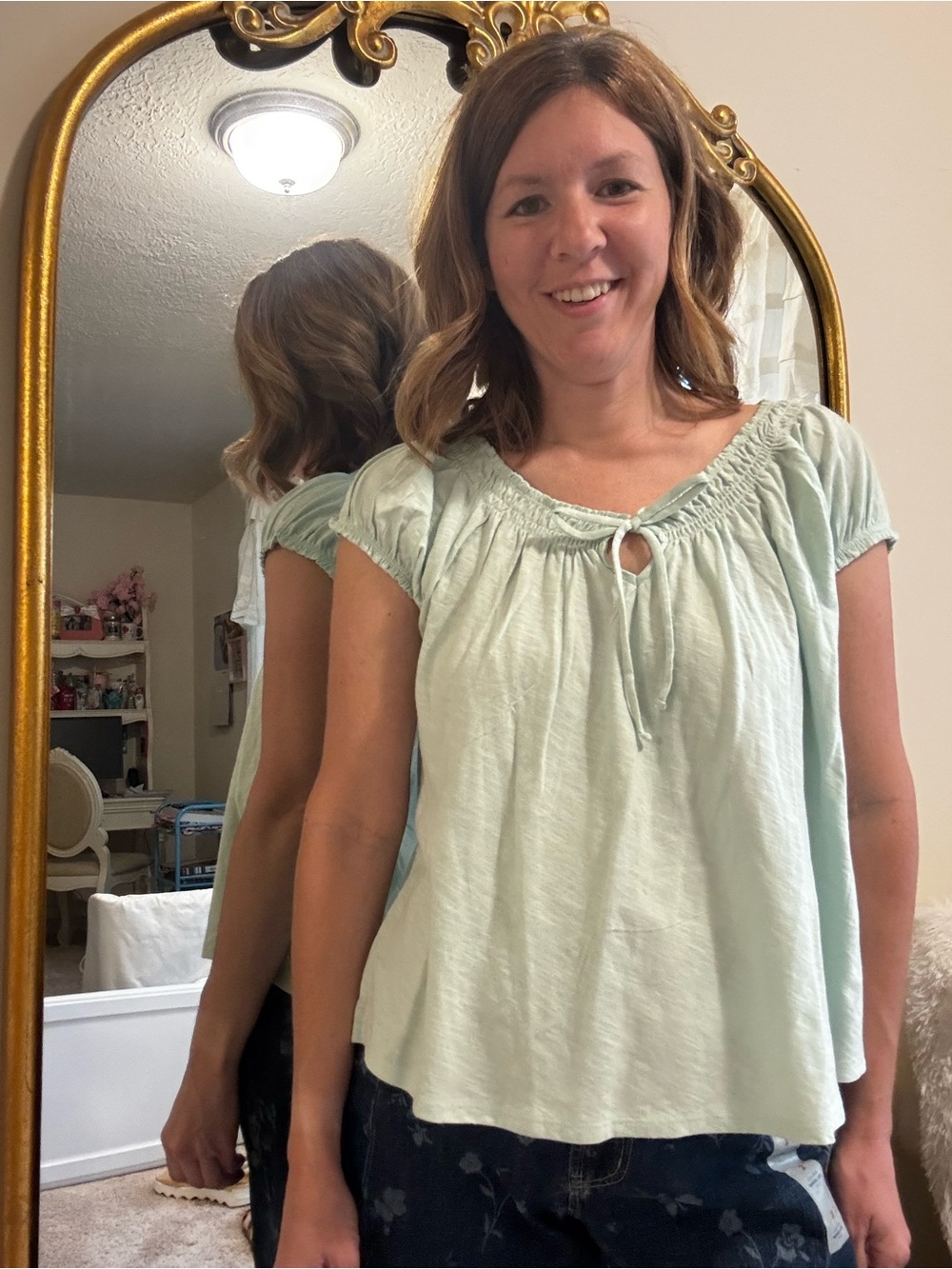 LC Lauren Conrad Mint Green Peasant Short Sleeve Top